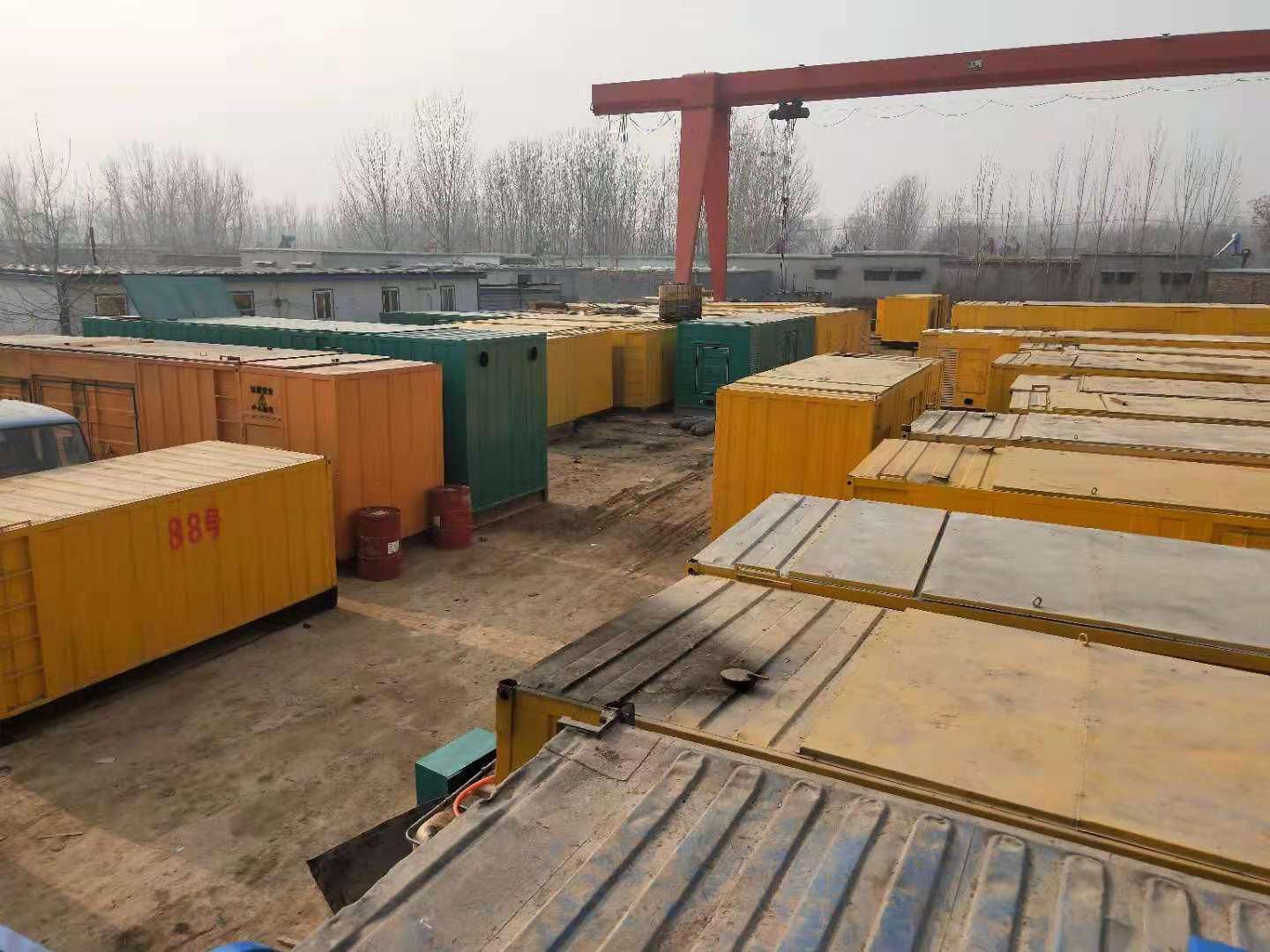 石林租赁发电机-灰尘、风沙对柴油发电机组造成哪些不良影响？