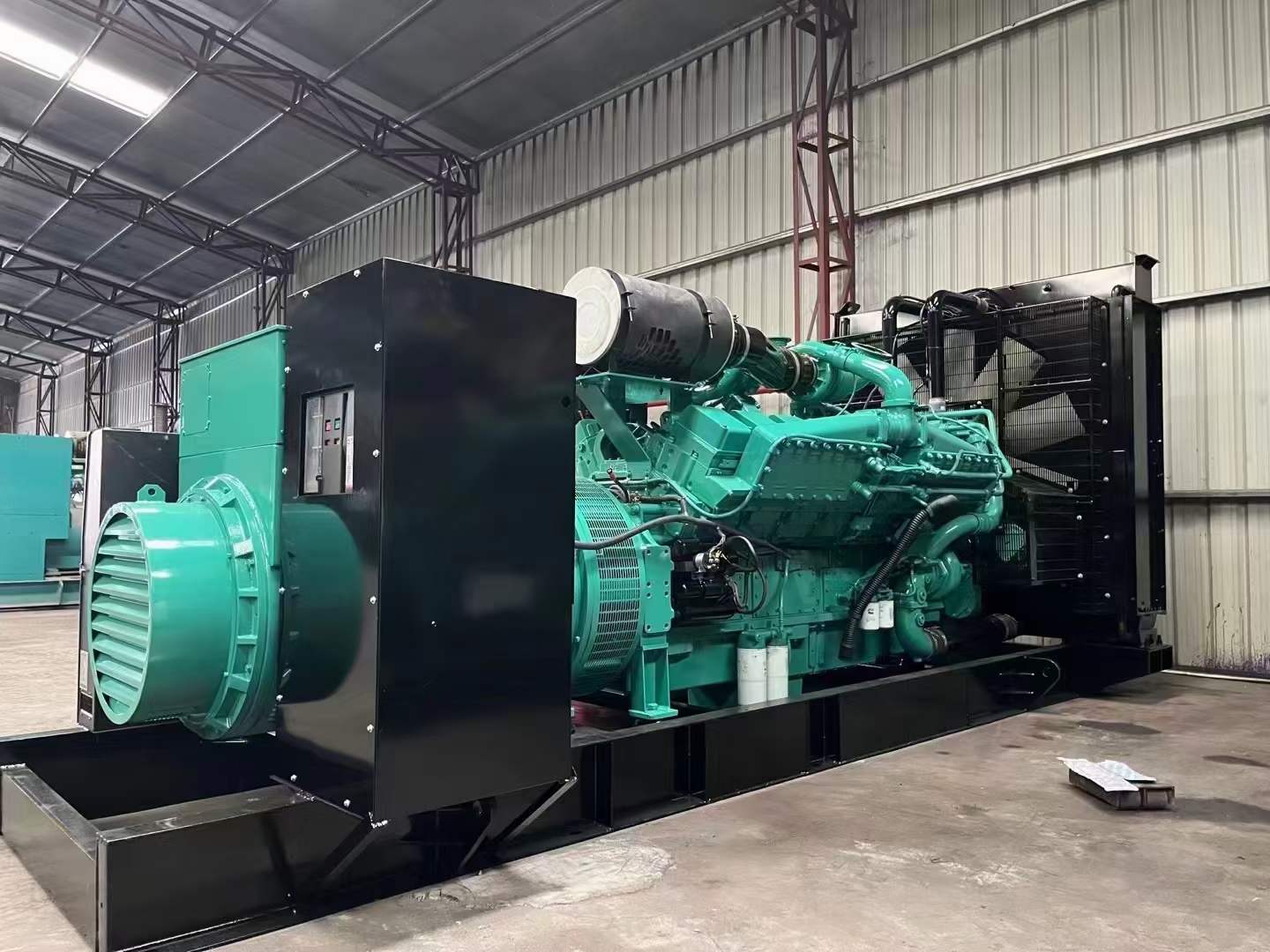 石林如何降低 800kW 柴油发电机输出电流的波动？